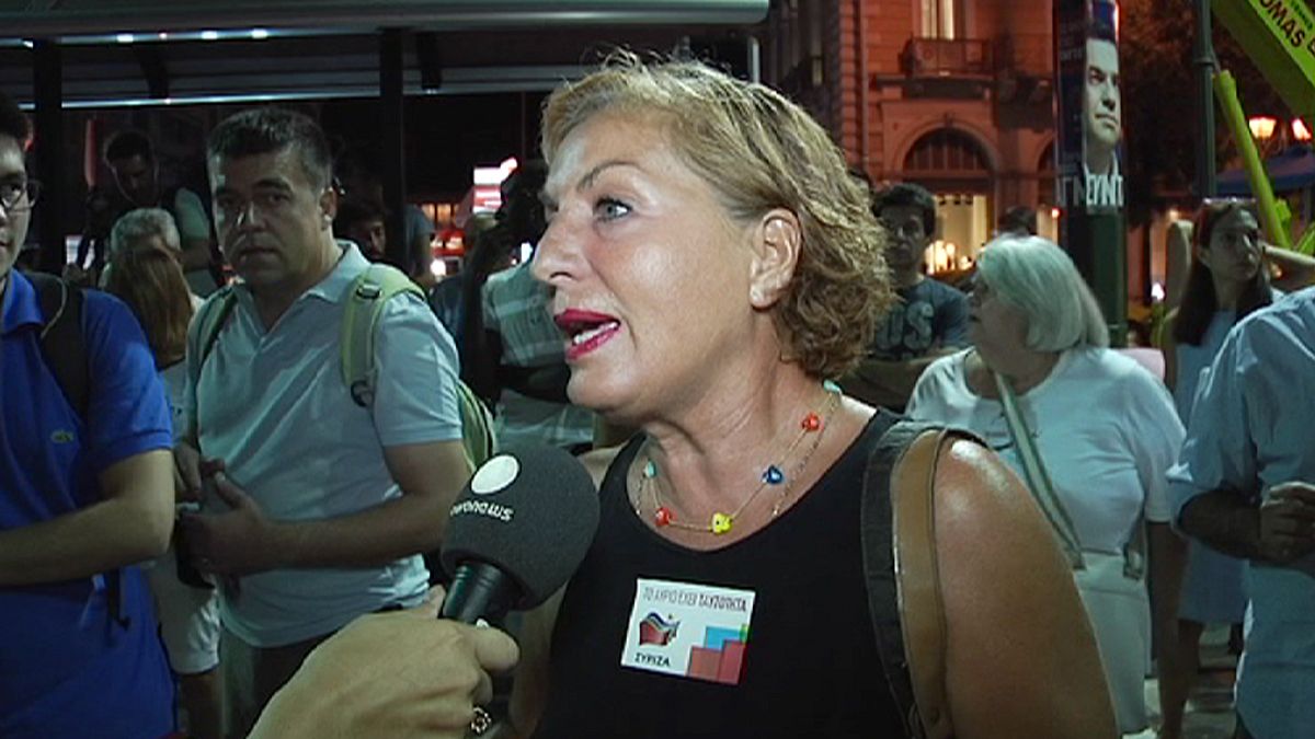 شادی هواداران سیریزا پس از پیروزی در انتخابات پارلمانی