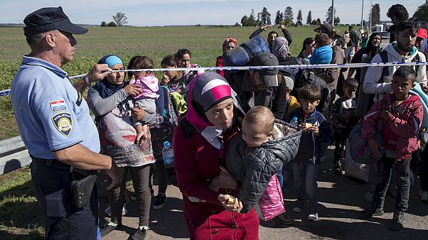Hungary's army can shoot rubber bullets and tear gas at refugees Hungary's army can shoot rubber bullets and tear gas at refugees