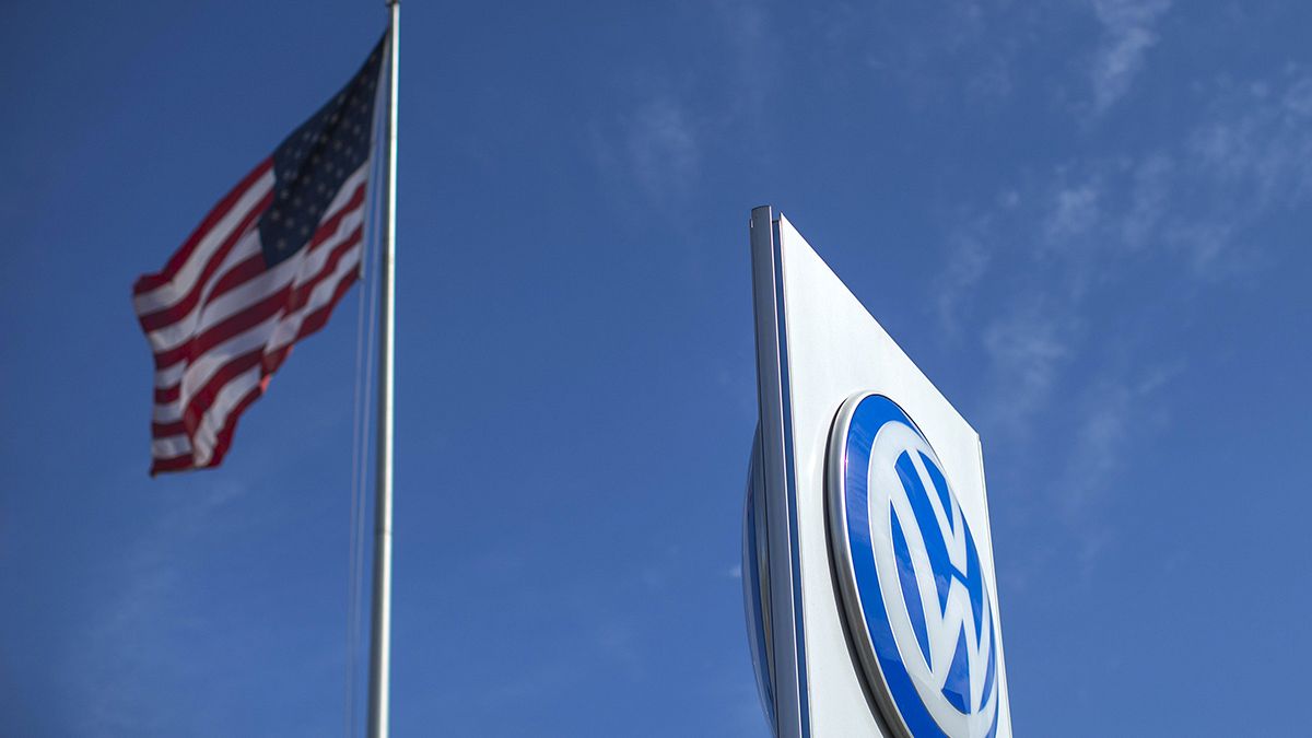 A Volkswagen európai modelljeibe is beépítette az amerikai „kütyüt?