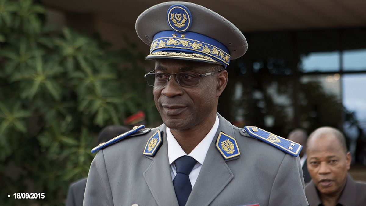 Буркина-Фасо: глава путчистов готов "передать власть"