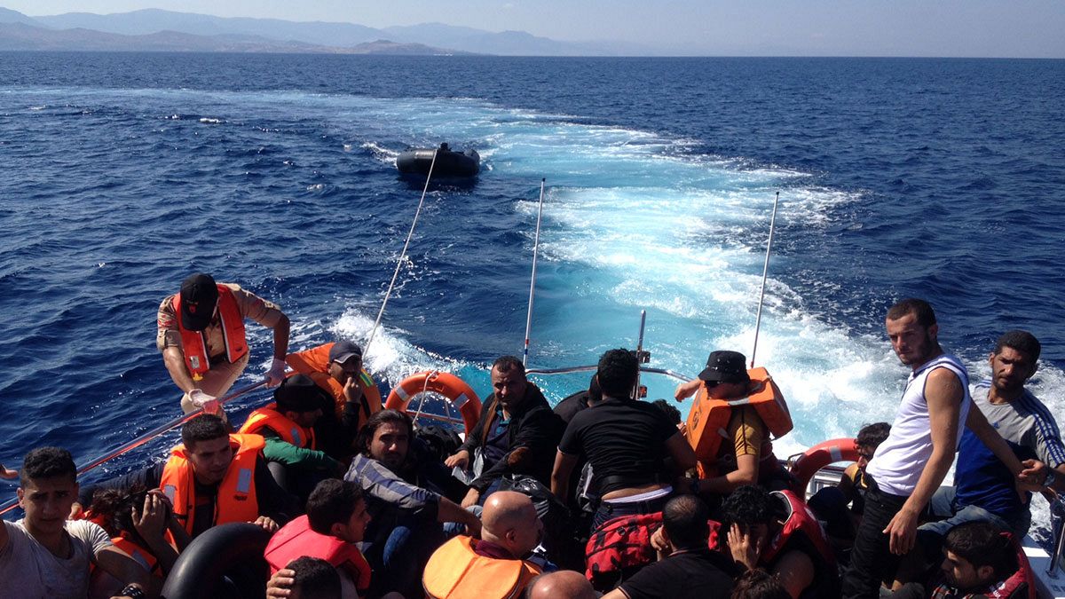 Miért engedi Törökország útra kelni a menekülteket?