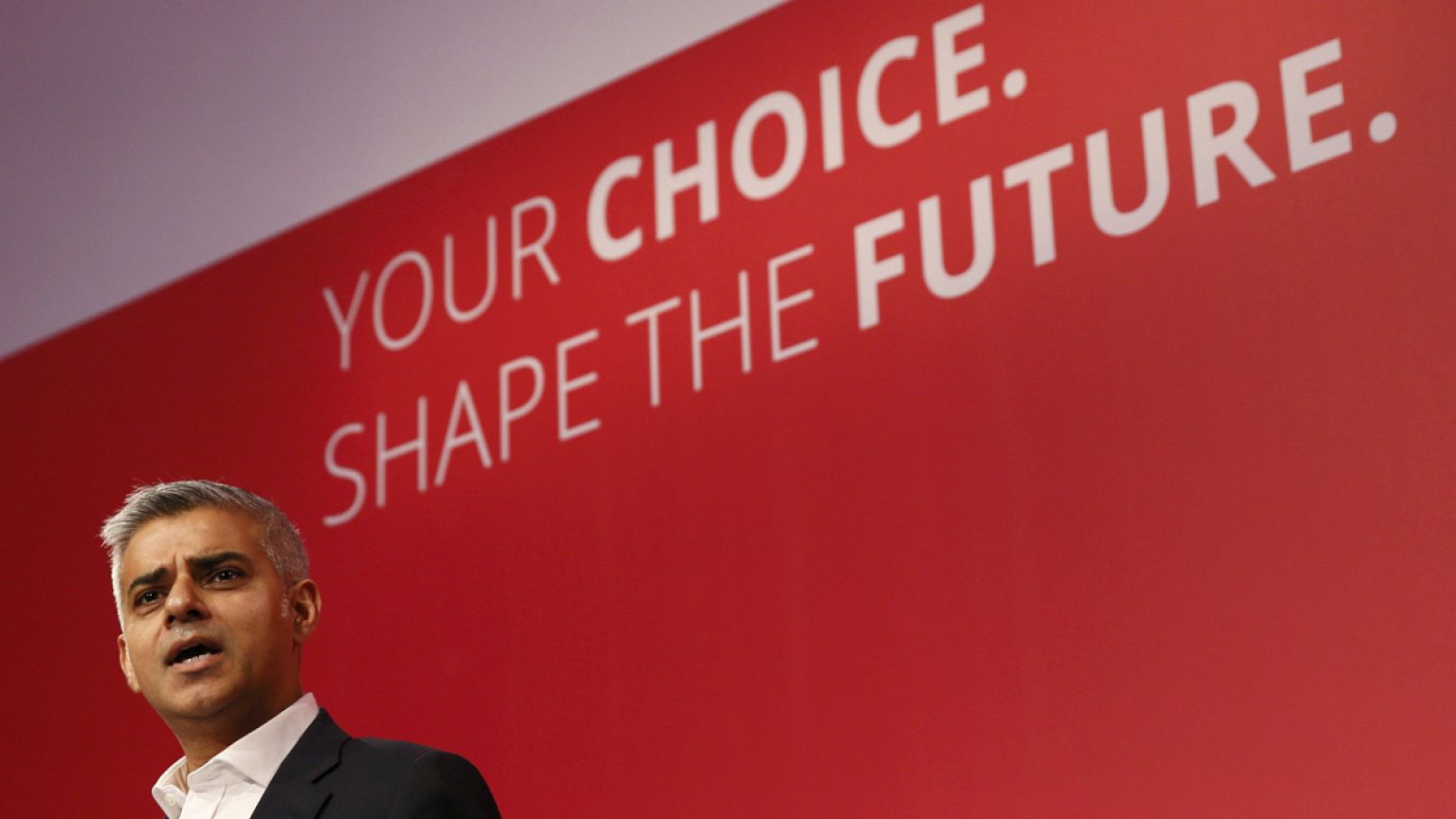 La svolta Labour non è solo Corbyn, a Londra il candidato sindaco è musulmano