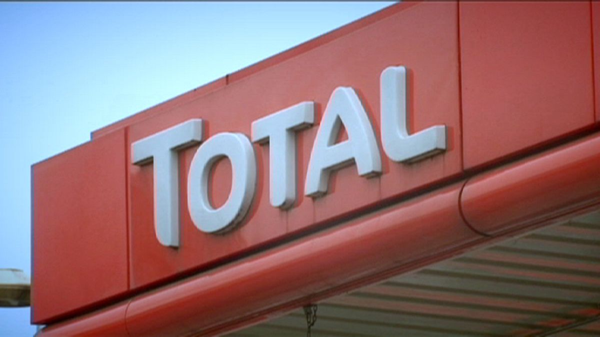 Jelentős kiadáscsökkentés a Totalnál