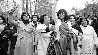 Tanú 1979: fotókiállítás az iráni nőkről