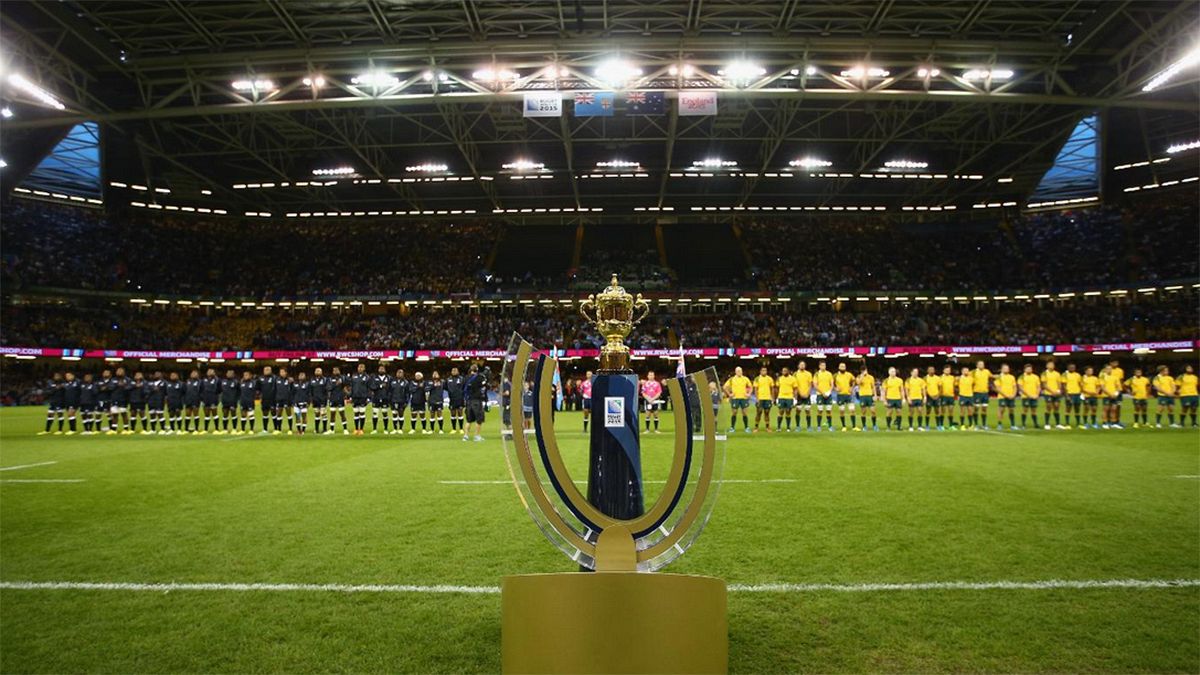 Rugby World Cup 2015: Australia miss bonus point in 28-13 win over Fiji