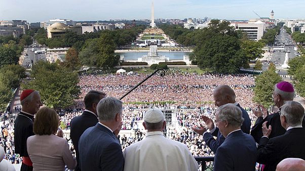 Le pape porté au pinacle à Washington Le pape porté au pinacle à Washington