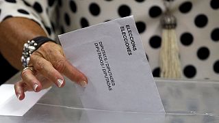 Mas y los siete cabezas de lista votan en unas elecciones catalanas con récord de participación