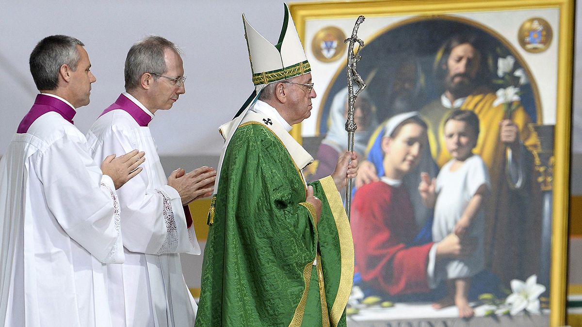 Pope ends US trip with mass in Philadelphia