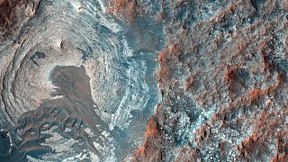 NASA discovers evidence of "liquid briny water" flowing on Mars