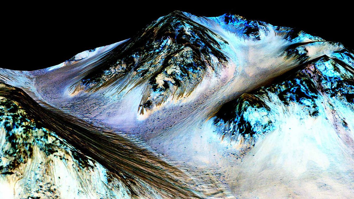 NASA: folyékony víz van a Marson
