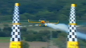 Impressive plane moves in the Air race world championship