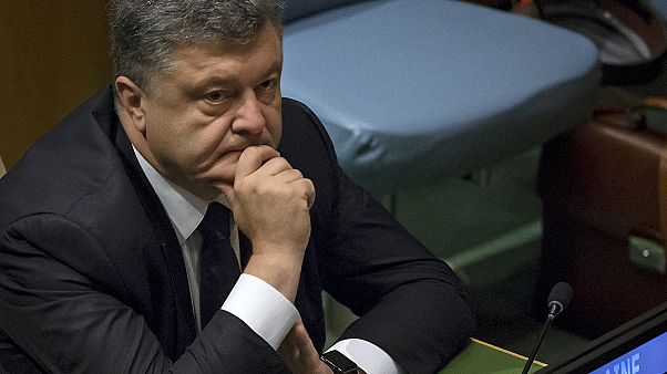 Ukraine : à la tribune de l'ONU, Poroshenko met en garde contre le ton "conciliant" de Poutine Ukraine : à la tribune de l'ONU, Poroshenko met en garde contre le ton "conciliant" de Poutine