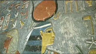 Нефертити ищут в гробнице Тутанхамона