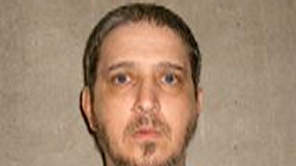 Oklahoma orders stay of execution over drug error Oklahoma orders stay of execution over drug error