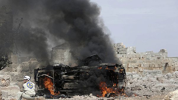La controverse continue autour des frappes russes en Syrie La controverse continue autour des frappes russes en Syrie