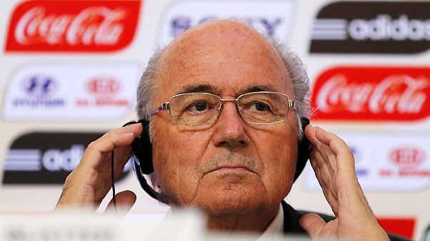 Fifa-Großsponsoren fordern Blatter zum Rücktritt auf Fifa-Großsponsoren fordern Blatter zum Rücktritt auf