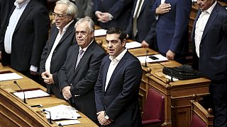 أعضاء البرلمان اليوناني  الجديد  يؤدون اليمين الدستورية