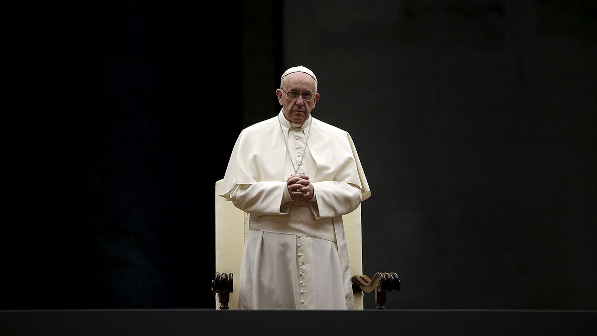 Vatikan 'evliliğin faydalarını' görüşmek için toplanıyor