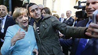 Vorreiterrolle oder Dilemma: Merkel rutscht in der Flüchtlingskrise ab