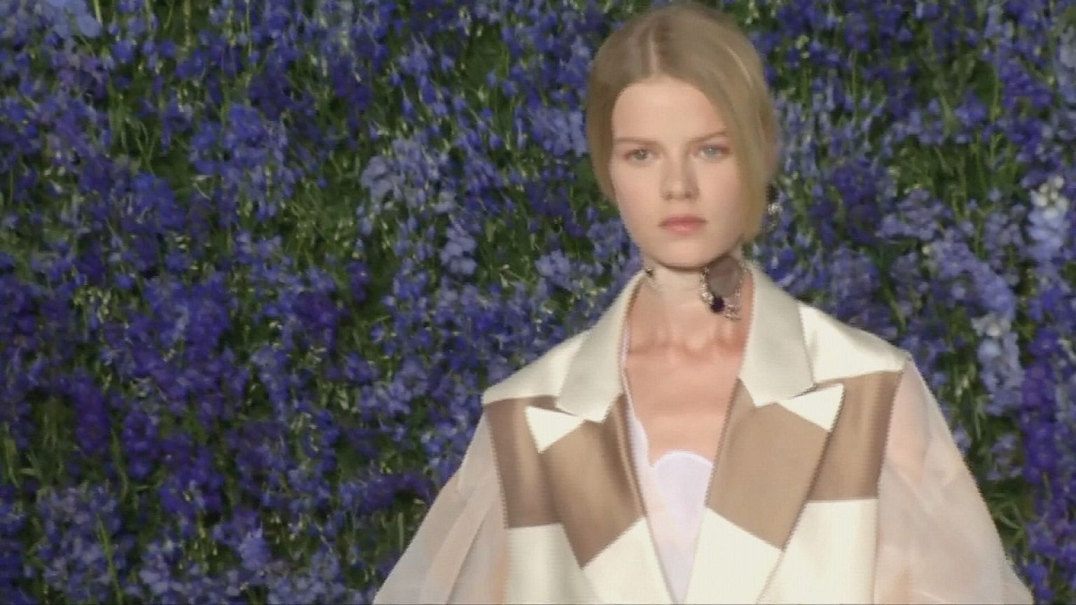 Párizsi divathét: Dior, Alexander McQueen, Elie Saab, Nina Ricci