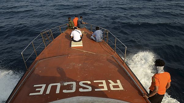 Endonezya'da düşen uçak bulundu Endonezya'da düşen uçak bulundu