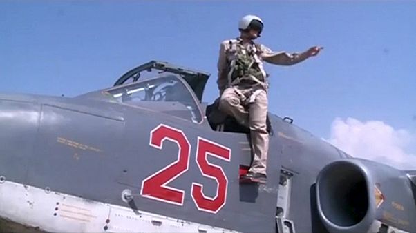 NATO pressiona Rússia por violação do espaço aéreo turco NATO pressiona Rússia por violação do espaço aéreo turco