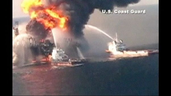 BP pagherà oltre 20 miliardi di dollari per marea nera nel Golfo del Messico BP pagherà oltre 20 miliardi di dollari per marea nera nel Golfo del Messico