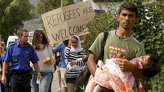زيارة يورونيوز لمخيم لاجئين في المانيا و مقابلة مع مفوض مجلس اوروبا لحقوق الإنسان
