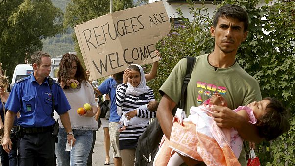 Il Commissario ai diritti umani Nils Muižnieks: "La Germania non deve abbassare i suoi standard nell'assistere i migranti, attenzione all'aumento degli attacchi razzisti" Il Commissario ai diritti umani Nils Muižnieks: "La Germania non deve abbassare i suoi standard nell'assistere i migranti, attenzione all'aumento degli attacchi razzisti"