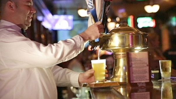 Fusão das duas maiores cervejeiras do mundo... sem gás! Fusão das duas maiores cervejeiras do mundo... sem gás!