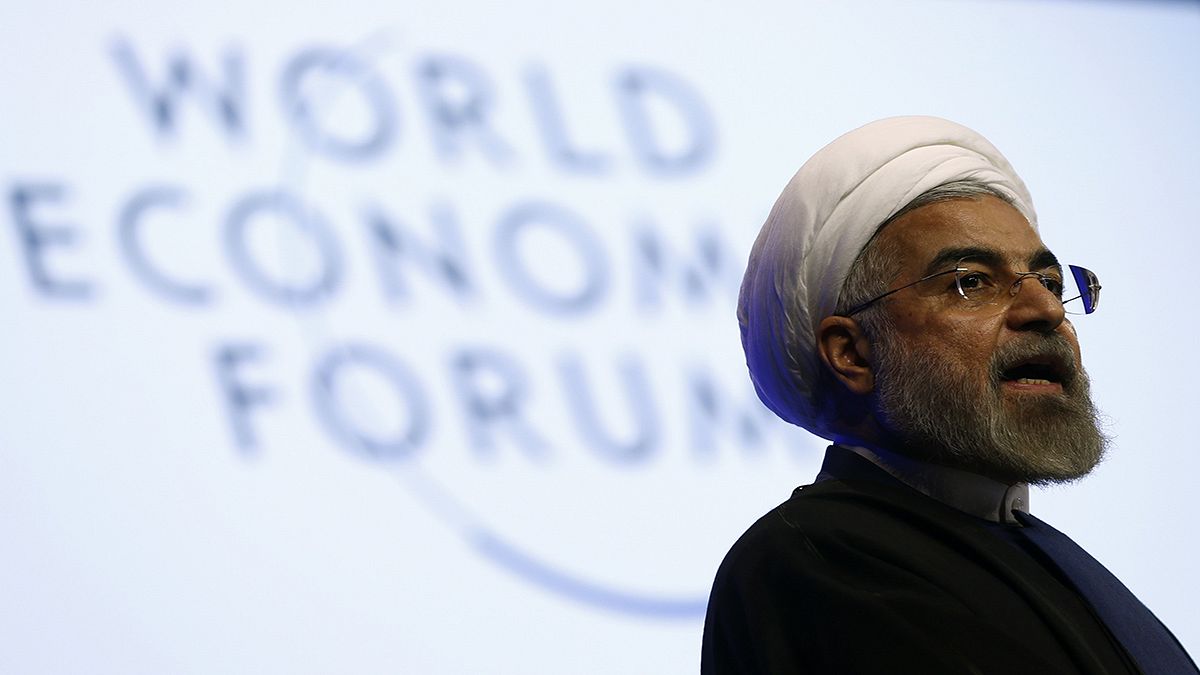 آیا سیاست های اقتصادی دولت روحانی با بحران روبروست؟