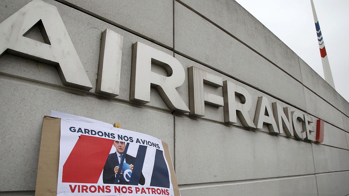 Air France denies it plans '5,000 extra job cuts'