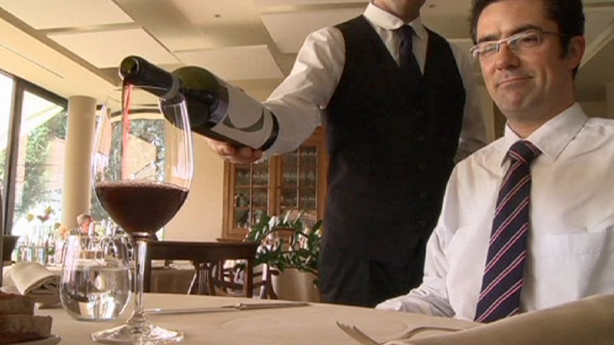 Italia desplaza a Francia como mayor productor mundial de vino y España sigue tercero