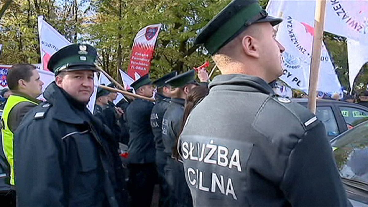 Protests outside the Polish Parliament