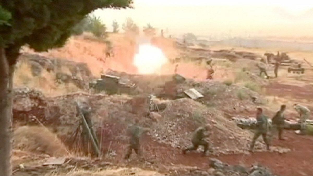 الولايات المتحدة توقف برنامج تدريب المعارضة السورية والبنتاغون يسلح المعارضة