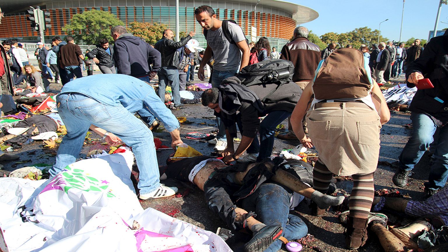 Mindestens 20 Tote bei Explosionen in Ankara