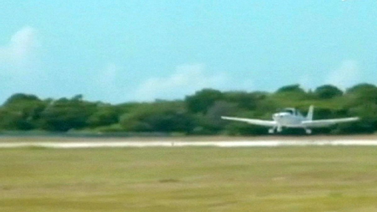 أول طائرات أميركية خاصة تحط في كوبا بعد عداء دام عقود