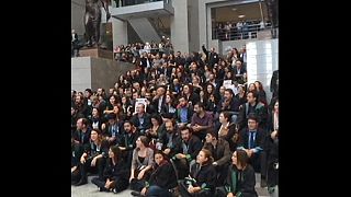 Protest in Ankara: "Mörder Erdogan muss Rechenschaft ablegen"