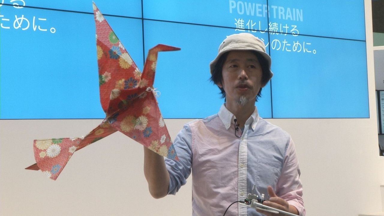 Tokyo Technology Show Introduces Aerial Origami And Ping