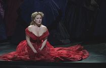 Sonya'nın Desdemona'sı sahnede devleşiyor