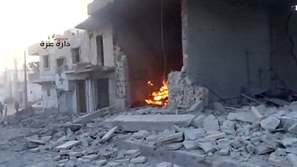 Síria: Exército e Hezbollah preparam ofensiva terrestre contra rebeldes Síria: Exército e Hezbollah preparam ofensiva terrestre contra rebeldes