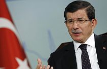 Turquia: Primeiro-ministro acusa EI e PKK da autoria do atentado de Ancara