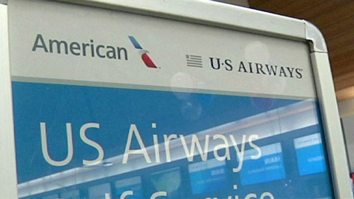 US Airways holds big party to celebrate carrier's final flight