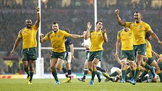 Rugby World Cup 2015: Australia progress to semifinals after 35-34 win over Scotland