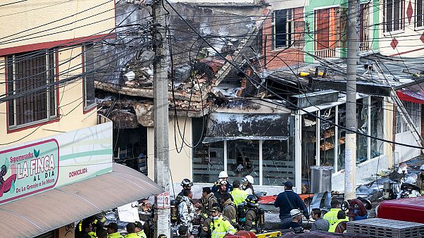 Colombia: aereo bimotore si schianta a ovest di Bogotà, 5 morti Colombia: aereo bimotore si schianta a ovest di Bogotà, 5 morti