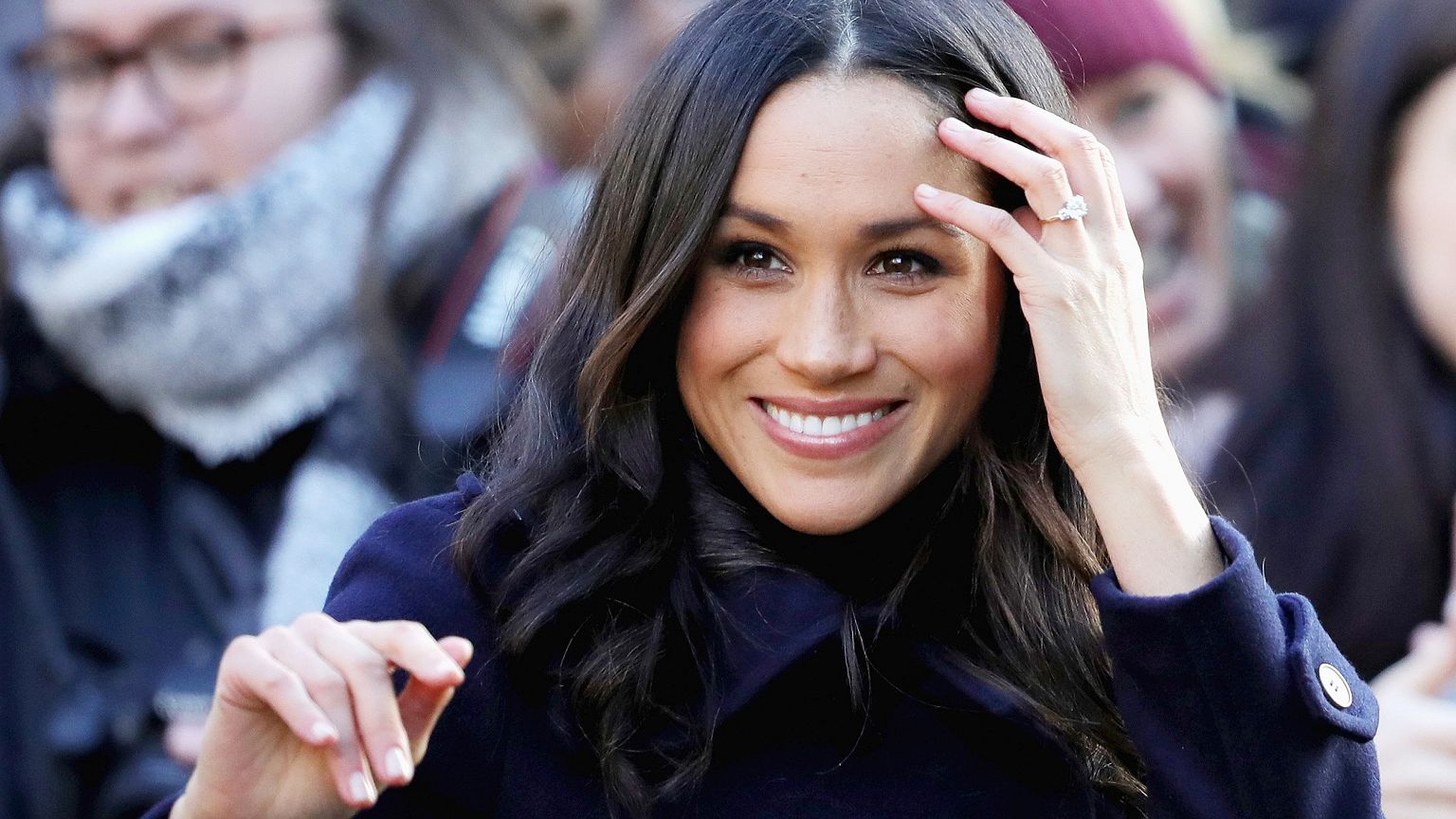 Will Markle wear a tiara for the royal wedding?