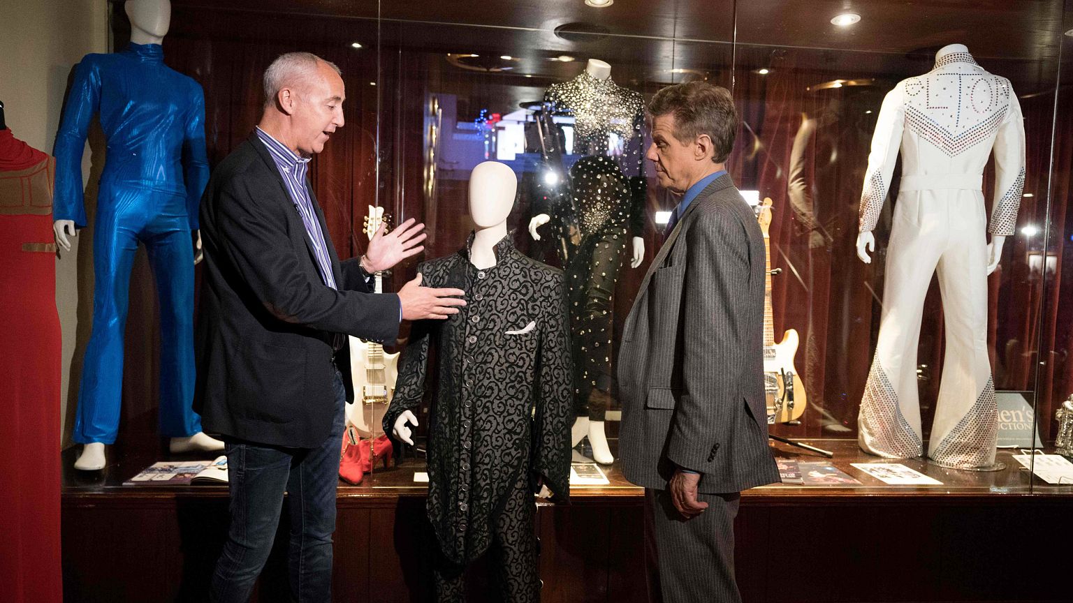 Image: Martin Nolan, executive director of Julien's Auctions, speaks with a