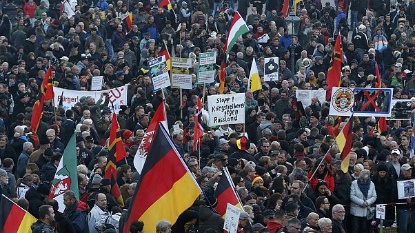 Germania: a Dresda raduno di Pegida e contro-manifestazione Germania: a Dresda raduno di Pegida e contro-manifestazione