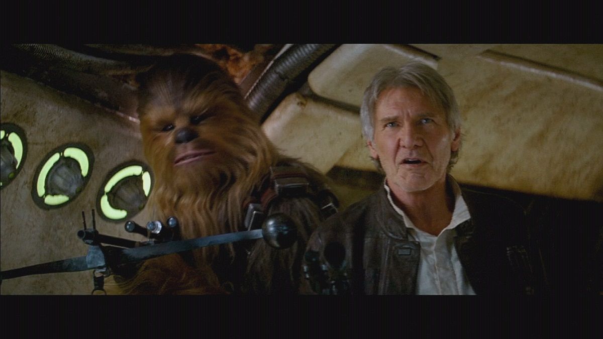 Neuer "Star Wars"-Trailer heizt Spekulationen und Vorverkauf an