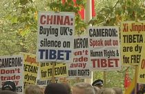 Londres: ativistas contestam visita do Presidente chinês